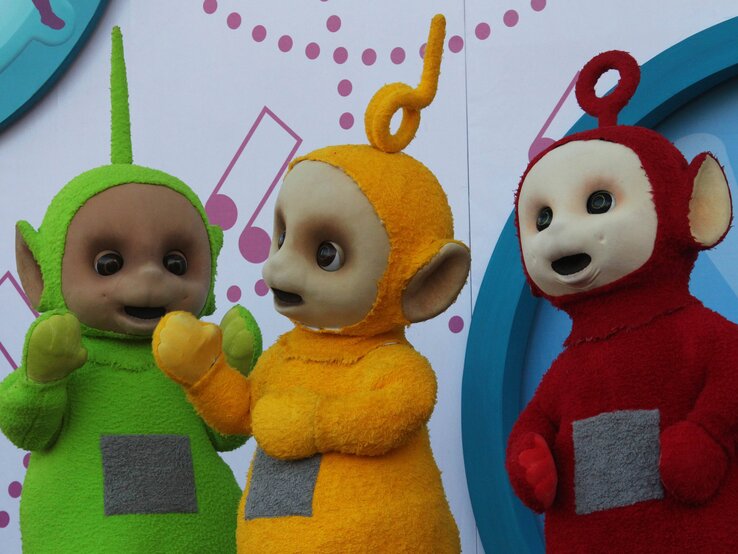 Drei "Teletubbies" aus der damaligen gleichnamigen TV-Sendung Ende der 90er-Jahre und Anfang der 2000er.