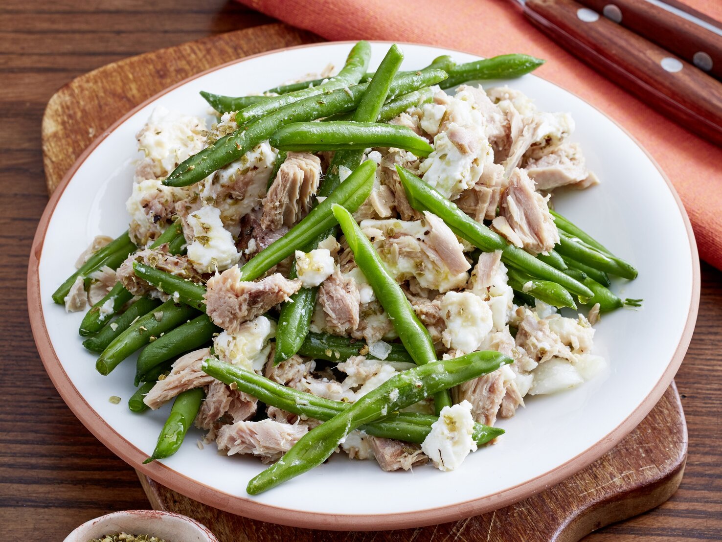 Bohnen-Thunfisch-Salat mit Feta: Schnell &amp; lecker