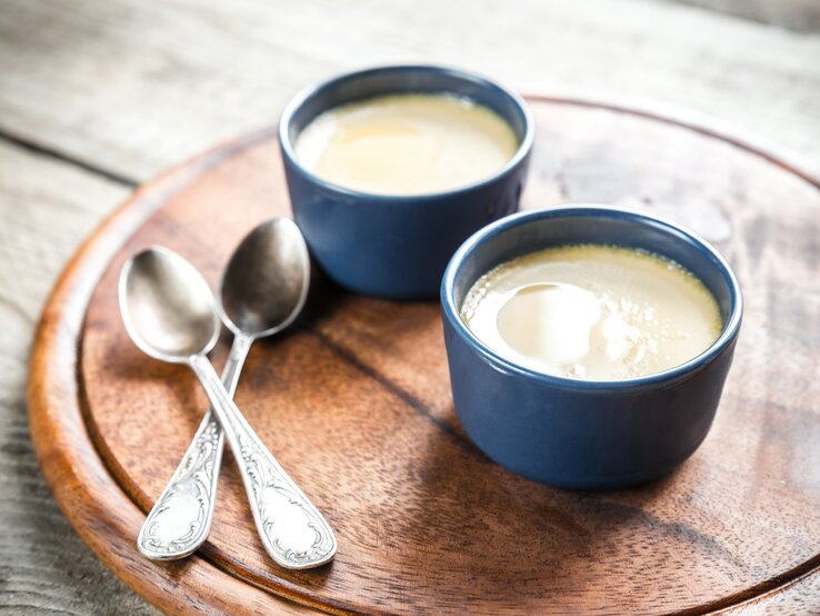 125 g Grießpudding hat 90 kcal. | © iStock/AlexPro9500