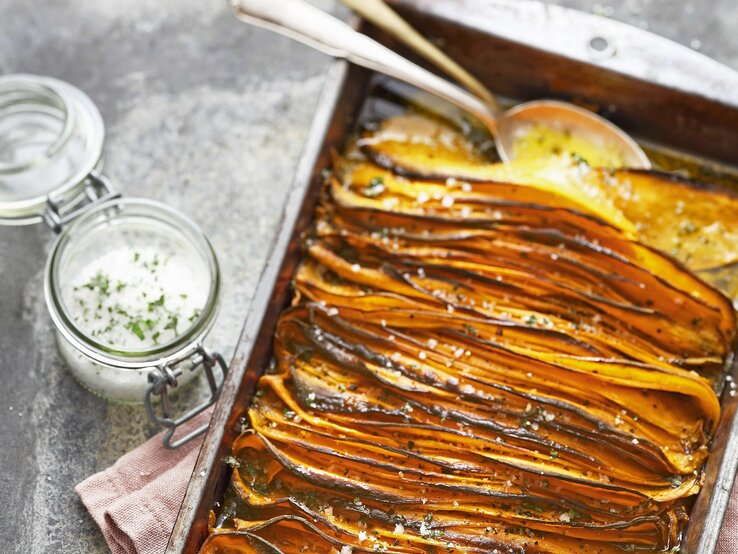 Knusprige Kartoffelblätter mit Oregano