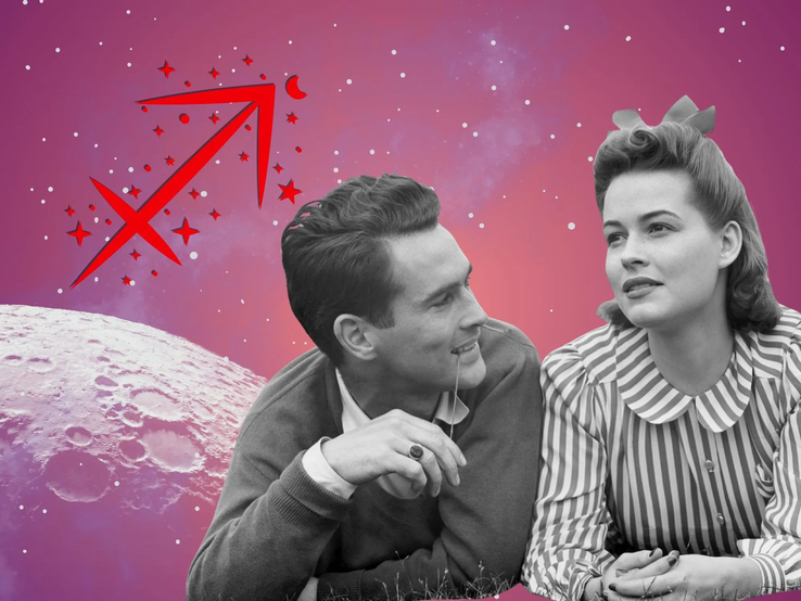 09-liebeshoroskop-schuetze.webp Liebeshoroskop für das Sternzeichen Schütze: llustration eines Paares vor einem pink-lilafarbenen Weltraumhintergrund mit Sternenhimmel und Mond. Links im Bild ist das rote Symbol Tierkreiszeichens Schütze.