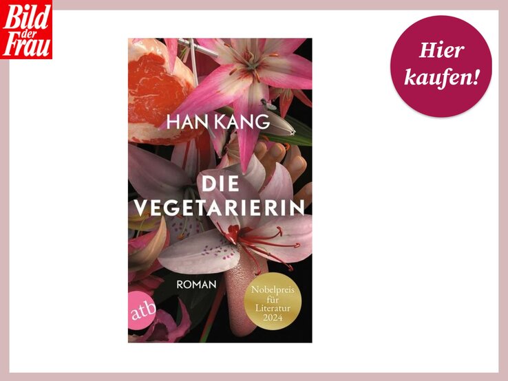 Buchcover von "Die Vegetarierin" von Han Kang mit einer Collage aus rosa Lilien und einem Stück rohem Fleisch. | © Thalia