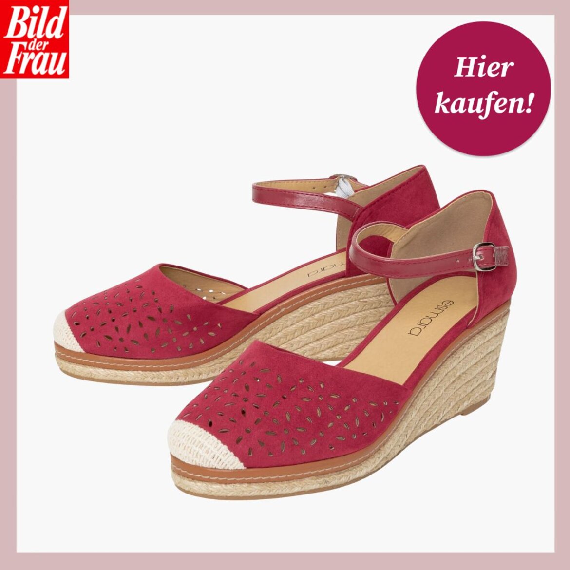 Rote Keilsandaletten mit geflochtener Sohle und Riemchen, präsentiert von Bild der Frau mit einem "Hier kaufen!"-Button. | © Lidl